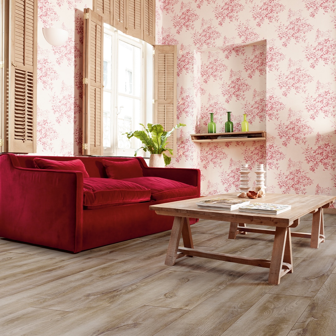 Vibrance Wide - Aged Castle Oak - Azura Distributors